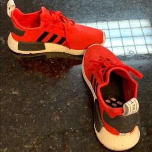 Adidas nmd’s size 7